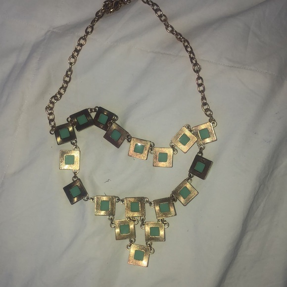 Turquoise squared necklace - Picture 2 of 6